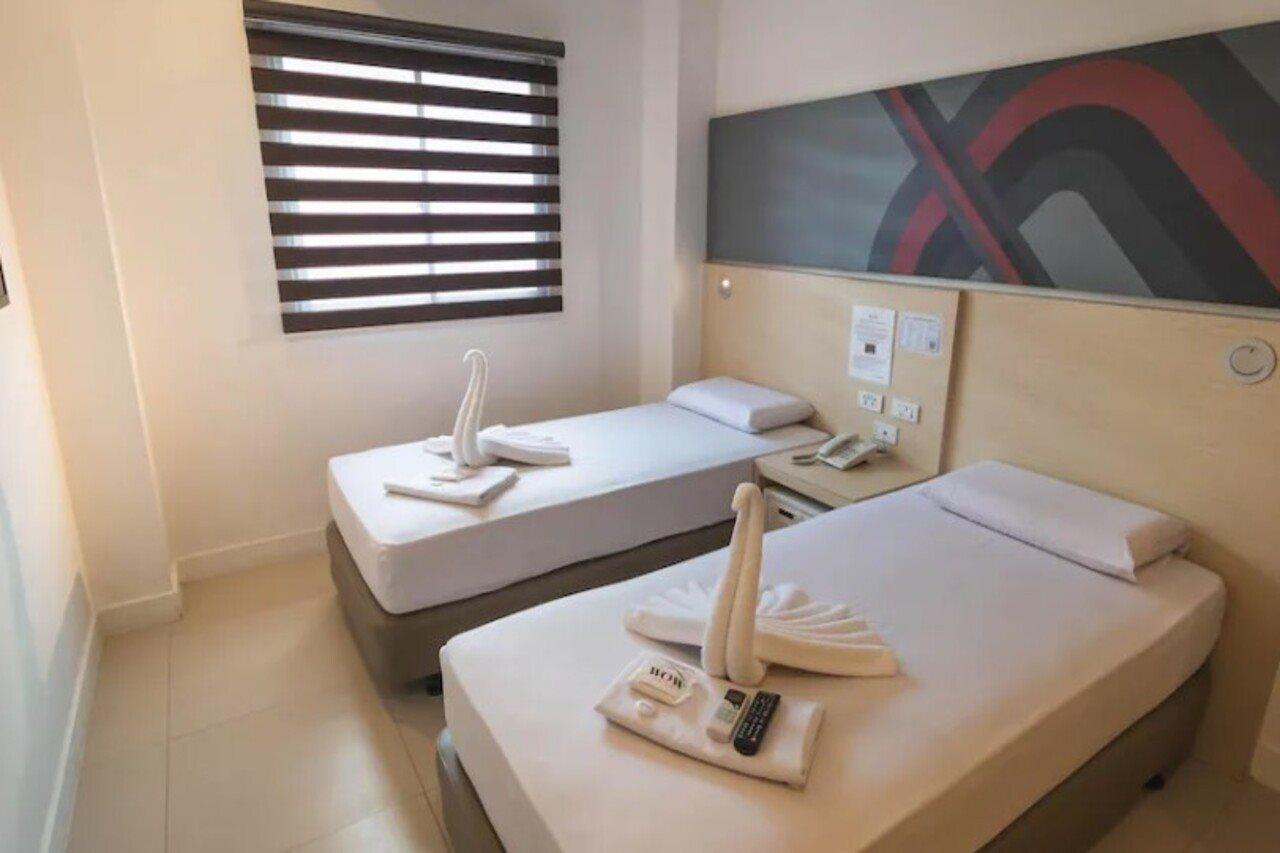 Go Hotels Cubao Quezon City Dış mekan fotoğraf